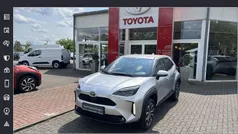 Gebraucht 2023 Toyota Yaris Cross Team SUV | 26.990 € (Fairer Preis)