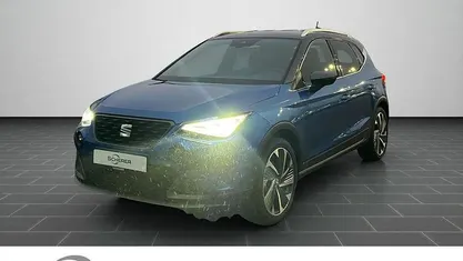 Blau (metallic) Gebraucht 2024 Seat Arona FR SUV | 21.980 € (Fairer Preis)