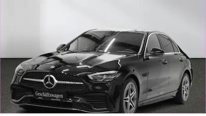Gebraucht Mercedes C200 AMG 163 PS (119 kW) 2025 Lack obsidianschwarz Limousine