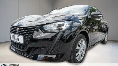 Gebraucht Peugeot 208 75 PS (55 kW) 2022 Schwarz Kleinwagen
