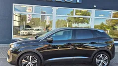 Schwarz Gebraucht 2022 Peugeot 3008 Allure Limousine | 23.740 € (Guter Preis)