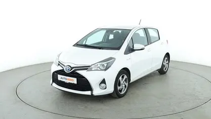 Gebraucht Toyota Yaris Hybrid Edition-S 101 PS (74 kW) 2017 Weiß Kleinwagen