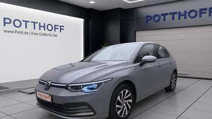 Gebraucht 2022 VW Golf VIII Style Limousine | 41.930 €