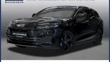 Używany BYD Seal Comfort 212 KM (155 kW) 2026 Czarny Kombi