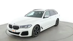 Weiß Gebraucht 2023 BMW 530 M Sport Kombi | 41.350 € (Fairer Preis)