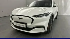Weiß Gebraucht 2022 Ford Mustang Mach-E SUV | 37.990 € (Superpreis)
