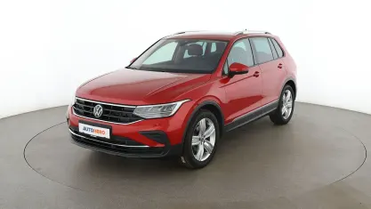 Gebraucht VW Tiguan Life 150 PS (110 kW) 2023 Rot SUV