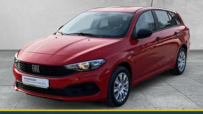 Rot Gebraucht 2022 Fiat Tipo Kombi | 13.490 € (Guter Preis)