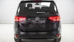 Deep black metallic (2t) Neu 2024 VW Touran Comfortline Van / Kleinbus | 37.490 € (Guter Preis)