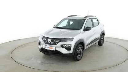 Gebraucht 2022 Dacia Spring Comfort Plus Kleinwagen | 10.790 € (Fairer Preis)