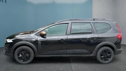 Grau Neu 2025 Dacia Jogger Van / Kleinbus | 22.449 € (Fairer Preis)