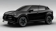 Gebraucht 2025 Alfa Romeo Junior SUV | 32.999 € (Fairer Preis)