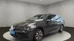 Gebraucht 2024 VW Golf VIII Life Kombi | 29.900 € (Fairer Preis)