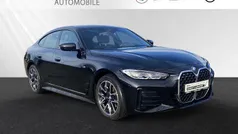 Saphirschwarz metallic Gebraucht 2022 BMW 420 Limousine | 35.800 € (Fairer Preis)