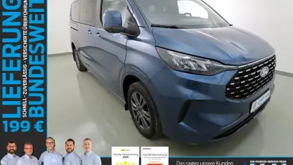 Gebraucht Ford Tourneo Custom Titanium 170 PS (125 kW) 2024 Chromablau metallic Van