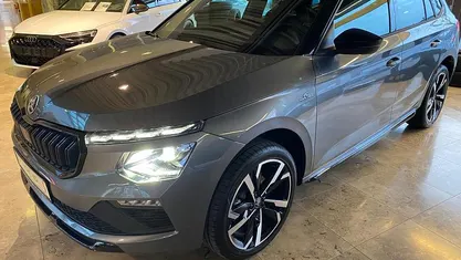 Graphitegrau metallic Neu 2025 Skoda Kamiq Monte Carlo SUV | 31.499 € (Fairer Preis)