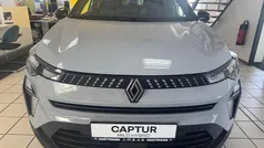 Dezirrot (rot) Neu 2025 Renault Captur Evolution SUV | 22.339 € (Guter Preis)