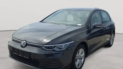 Gebraucht VW Golf VIII Life 116 PS (85 kW) 2020 Uranograu Limousine