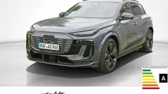 Grau Neu 2025 Audi Q6 e-tron Sport SUV | 92.900 € (Etwas zu teuer)