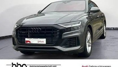Grau Gebraucht 2022 Audi Q8 S-Line SUV | 67.330 € (Guter Preis)
