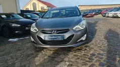 Weiss Gebraucht 2013 Hyundai i40 Style Kombi | 7.949 € (Fairer Preis)