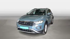 Blau (petroleum blue) Gebraucht 2024 VW T-Roc Life SUV | 22.985 € (Guter Preis)