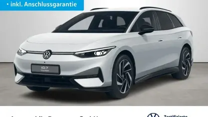 Gebraucht VW ID.7 Pro 210 kW (286 PS) 2025 Gletscherweiß metallic Kombi