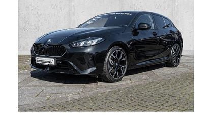 Gebraucht BMW 120 M Sport 163 PS (119 kW) 2025 Schwarz Kleinwagen