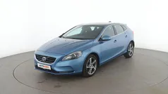 Blau Gebraucht 2014 Volvo V40 Momentum Kombi | 13.370 € (Etwas zu teuer)