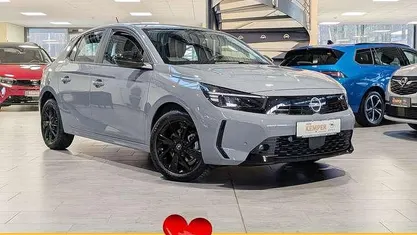 Grau Gebraucht 2025 Opel Corsa Edition Kleinwagen | 19.350 € (Fairer Preis)