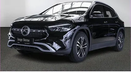 Gebraucht Mercedes GLA200 163 PS (119 kW) 2024 SUV