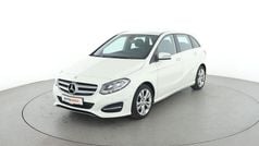Weiß Gebraucht 2016 Mercedes B180 Urban Van / Kleinbus | 12.550 € (Fairer Preis)