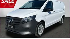Weiß Gebraucht 2024 Mercedes Vito Van / Kleinbus | 35.403 € (Fairer Preis)