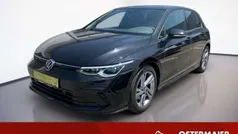 Deep black perleffekt Gebraucht 2022 VW Golf VIII R-line Limousine | 28.870 € (Guter Preis)