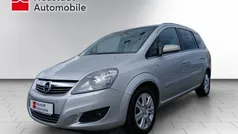 Gebraucht 2013 Opel Zafira Family Van / Kleinbus | 7.880 € (Etwas zu teuer)