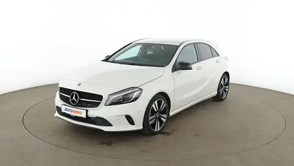 Gebraucht Mercedes A180 Urban 122 PS (89 kW) 2018 Weiß Limousine