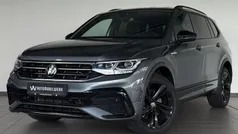 Grau platinum grey metallic Gebraucht 2022 VW Tiguan Allspace R-line SUV | 34.890 € (Fairer Preis)