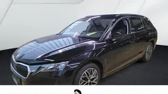 Schwarz Gebraucht 2024 Skoda Octavia Selection Kombi | 33.977 € (Fairer Preis)