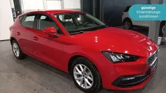 Rot Gebraucht 2022 Seat Leon Style Limousine | 17.880 € (Guter Preis)