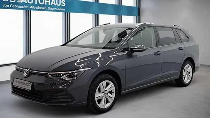 Gebraucht VW Golf VIII Life 131 PS (96 kW) 2023 Grau Kombi