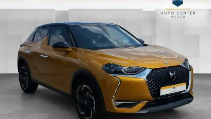 Gebraucht Citroën DS3 So Chic 101 PS (74 kW) 2020 Imperial diamond (metallic) SUV
