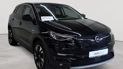 Gebraucht Opel Grandland X Elegance 131 PS (96 kW) 2021 Diamant schwarz metallic SUV