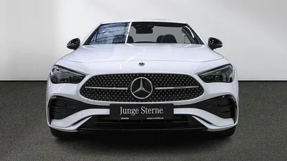 Gebraucht Mercedes CLE450 AMG 381 PS (280 kW) 2025 Manufaktur lack manufaktur opa Cabrio