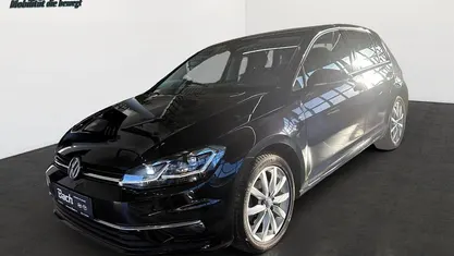 Schwarz Gebraucht 2019 VW Golf Limousine | 19.370 € (Fairer Preis)