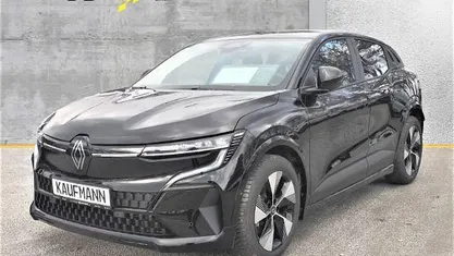 Gebraucht 2023 Renault Megane E-Tech Equilibre Limousine | 25.890 € (Fairer Preis)