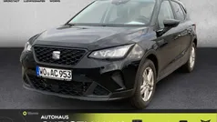 Mitternachtsschwarz Gebraucht 2023 Seat Arona Style SUV | 20.390 € (Fairer Preis)