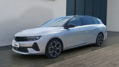 Gebraucht Opel Astra 136 PS (100 kW) 2025 Silber Kombi
