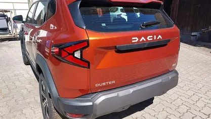 Terracotta weiss u. and. Neu 2025 Dacia Duster Expression SUV | 25.499 € (Guter Preis)