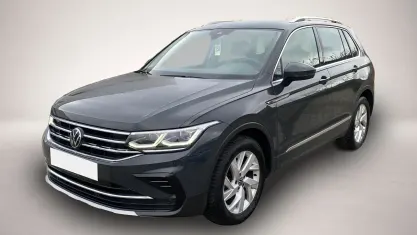 Gebraucht VW Tiguan Elegance 150 PS (110 kW) 2024 Grau SUV