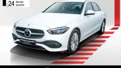 Gebraucht 2024 Mercedes C200 Avantgarde Limousine | 39.890 € (Fairer Preis)
